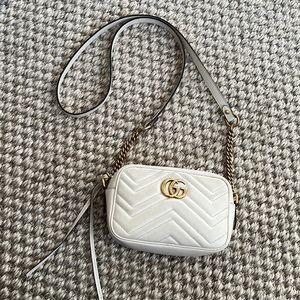 GUCCI GG Marmont Shoulder Bag Matelasse Leather Small